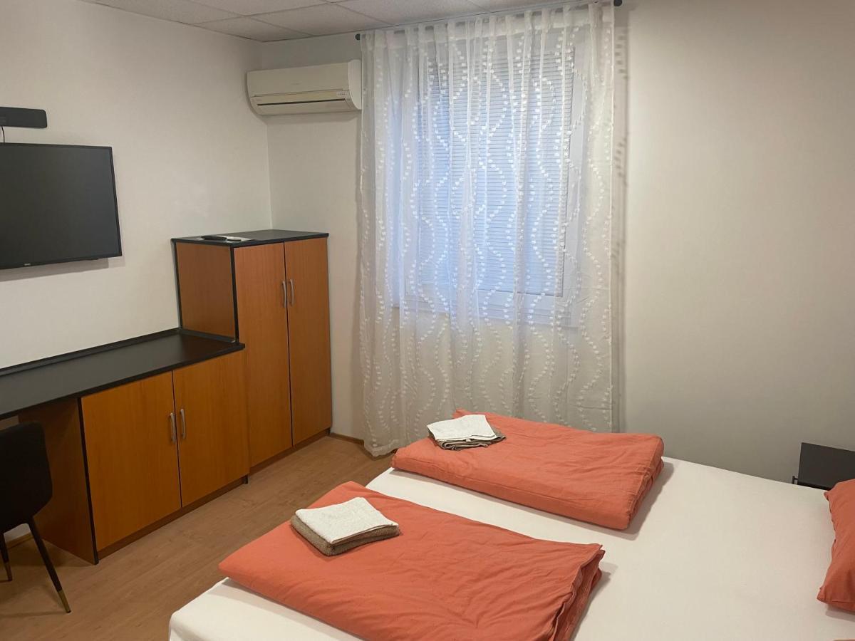 Room Aa Dravograd ภายนอก รูปภาพ